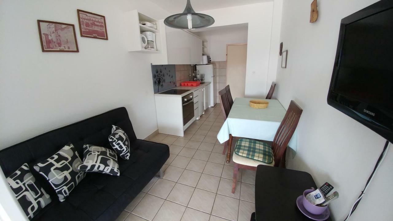 Apartments Dora Banjol Extérieur photo