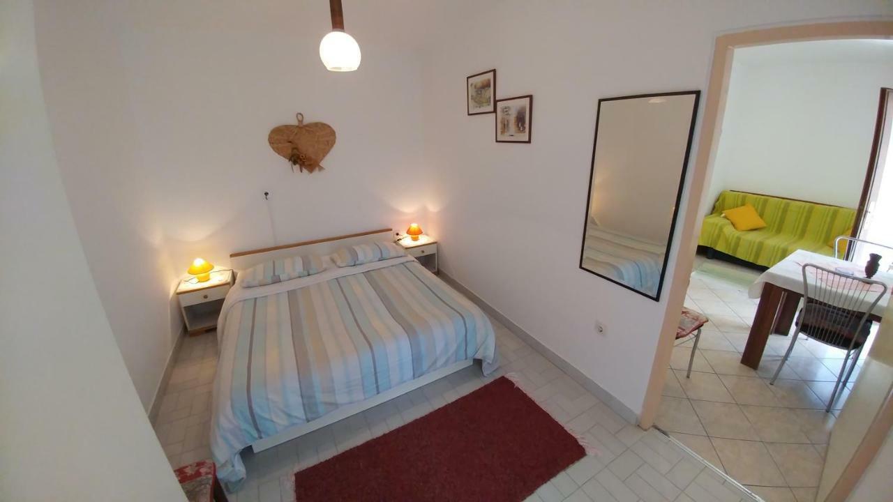 Apartments Dora Banjol Extérieur photo