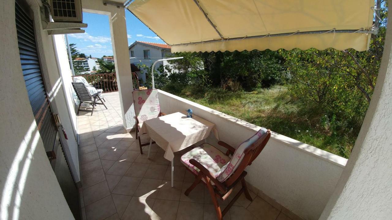 Apartments Dora Banjol Extérieur photo
