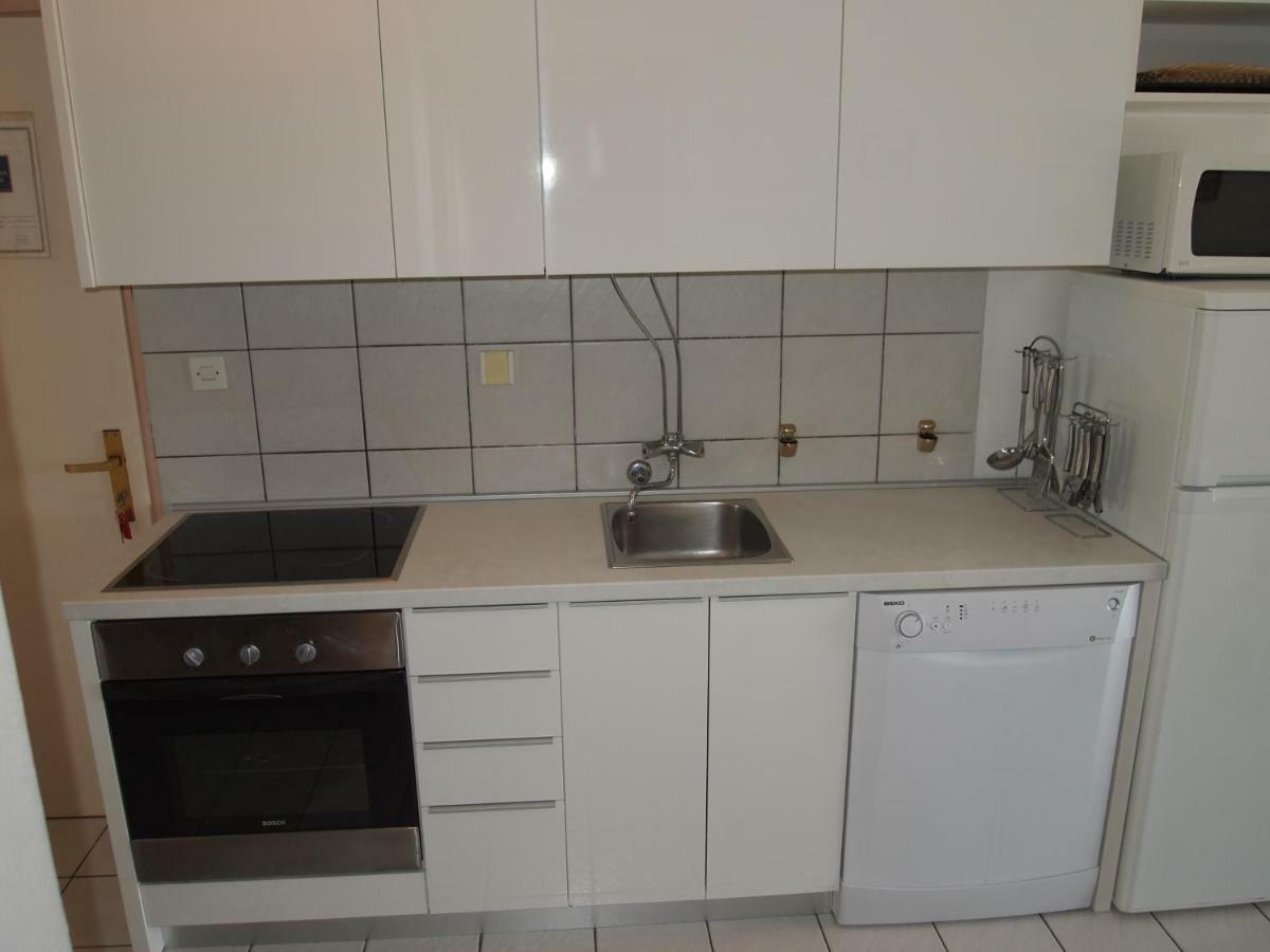 Apartments Dora Banjol Extérieur photo